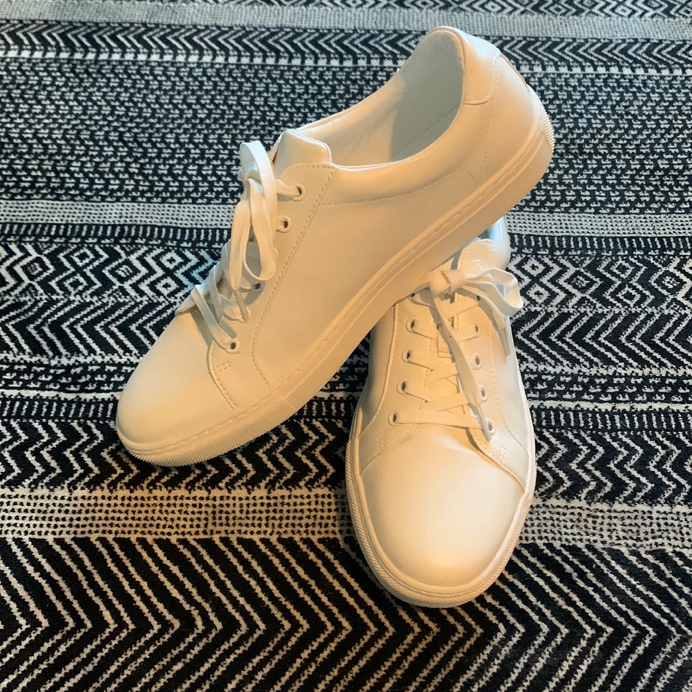 Men’s Banana Republic sneakers